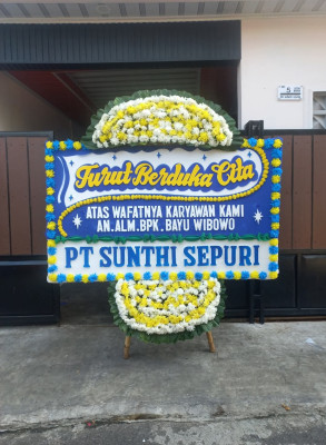 Papan Bunga Duka di Sihitang